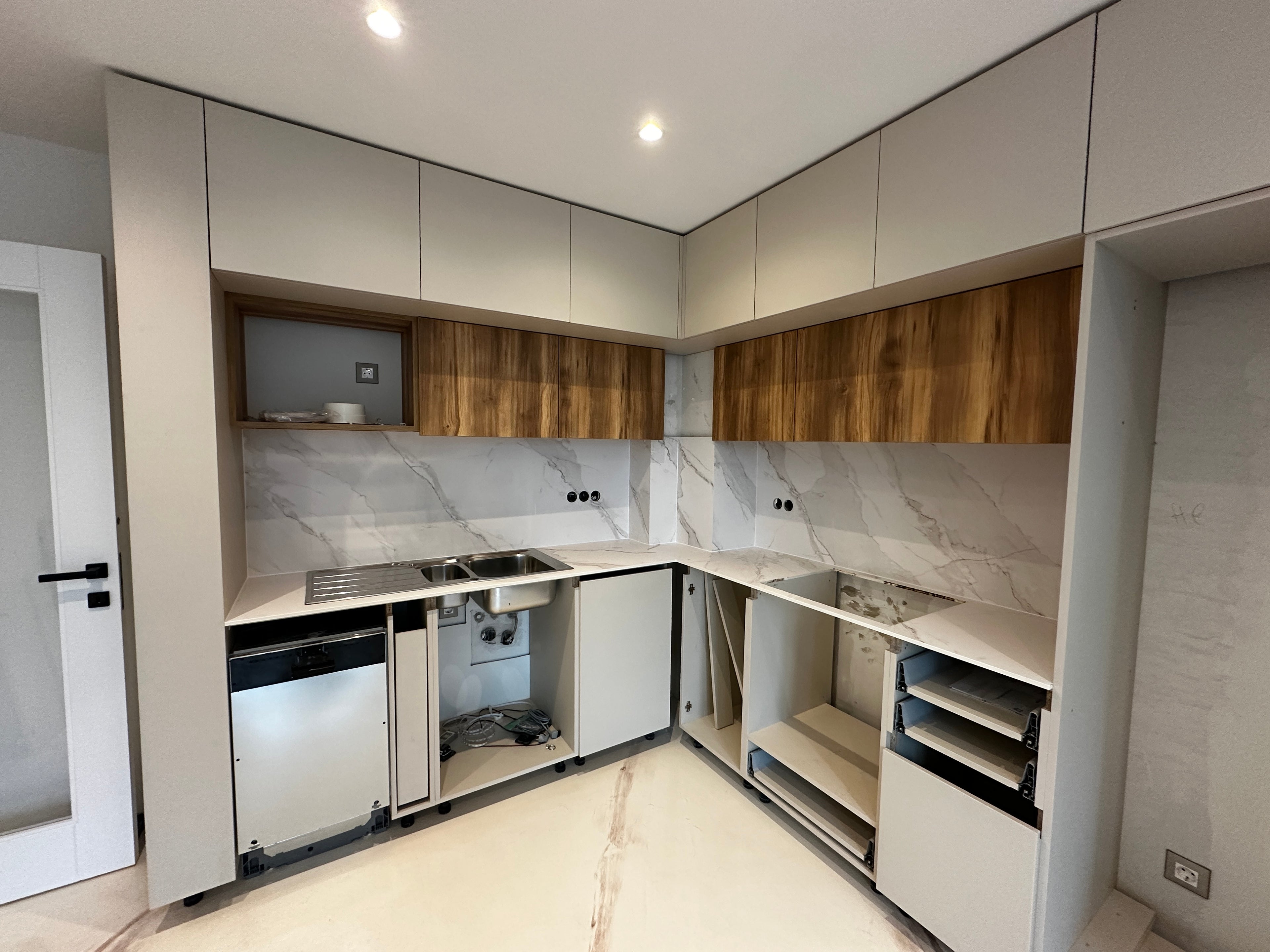 Студентски